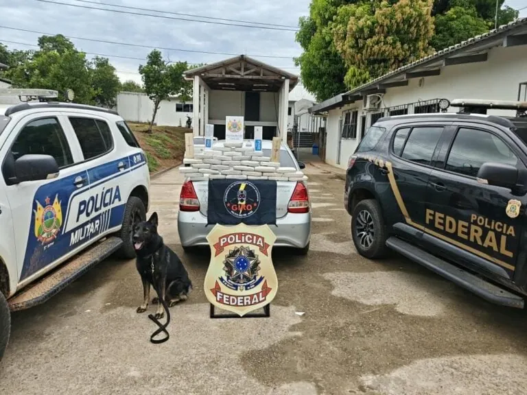 PM encontra 36 quilos de droga escondidos em táxi em Epitaciolândia